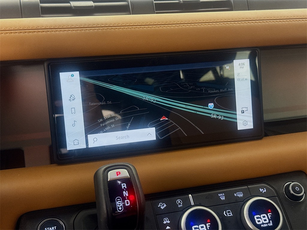 2023 Land Rover Defender 110 X-Dynamic SE photo 12