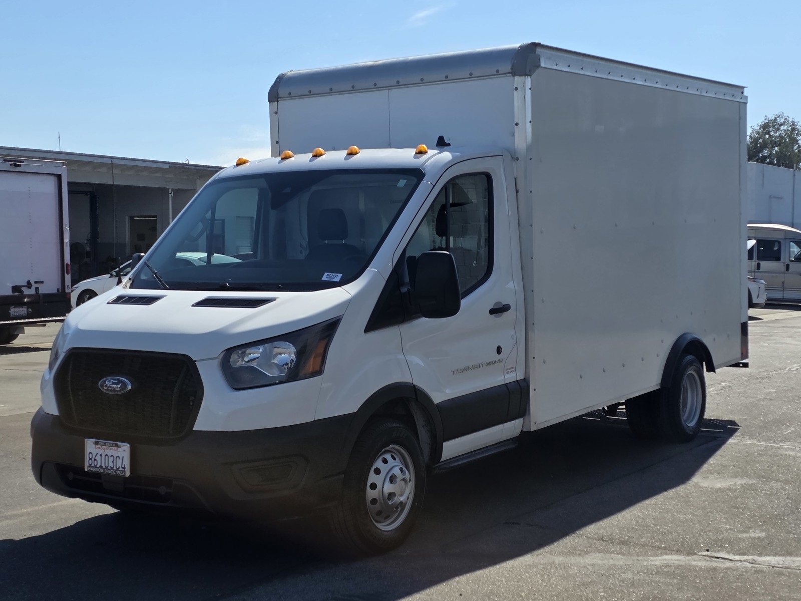 2022 Ford Transit photo 10
