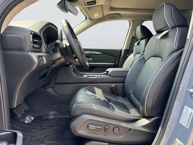 2025 Honda Pilot Elite photo 28