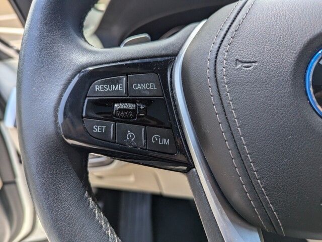 2023 Bmw 530e 5-Series photo 16