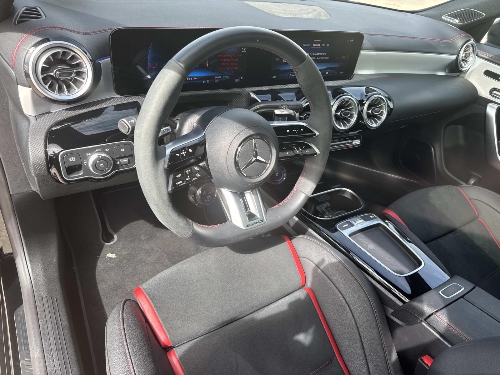 2025 Mercedes Benz CLA 35 AMG 4MATIC photo 16