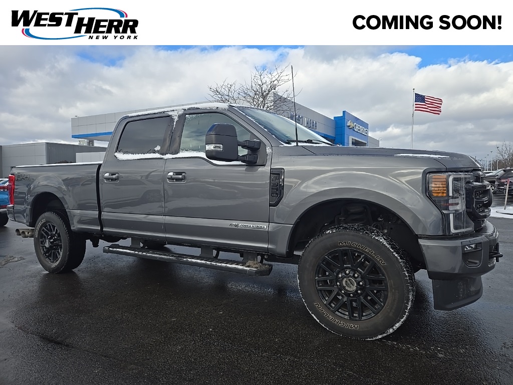 2022 Ford F-350 Super Duty Lariat's photo
