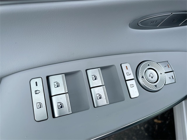 2026 Genesis Electrified GV70 Advanced photo 36