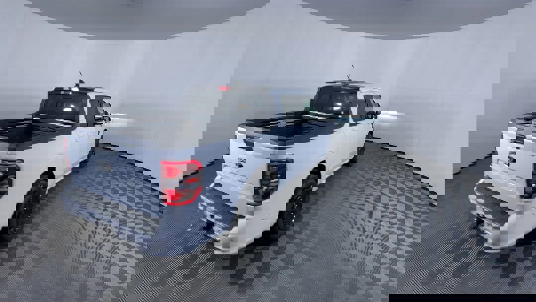 2025 Ford Maverick photo 8