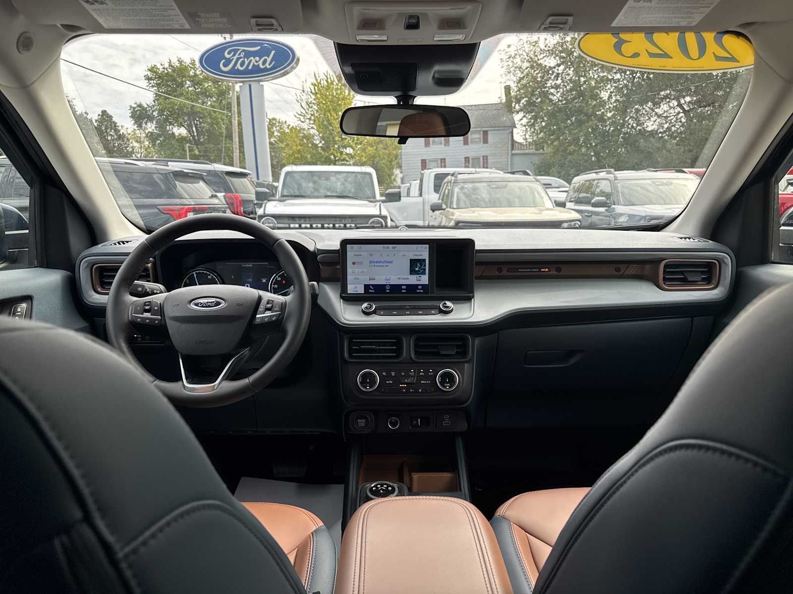 2023 Ford Maverick Lariat photo 24