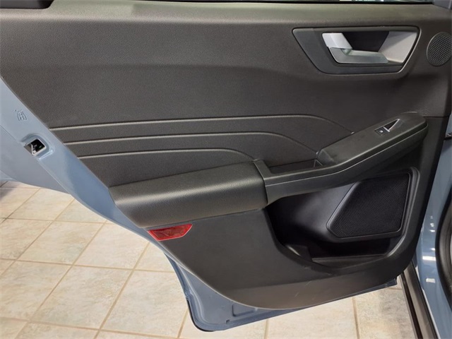 2024 Ford Escape Plug-In Hybrid photo 8