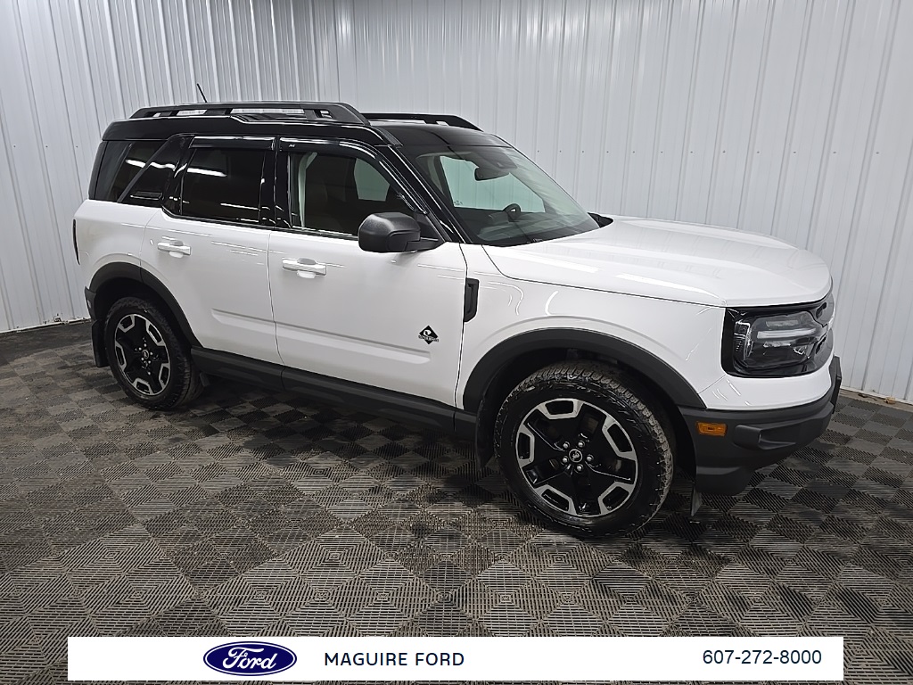 2022 Ford Bronco Sport Outer Banks's photo