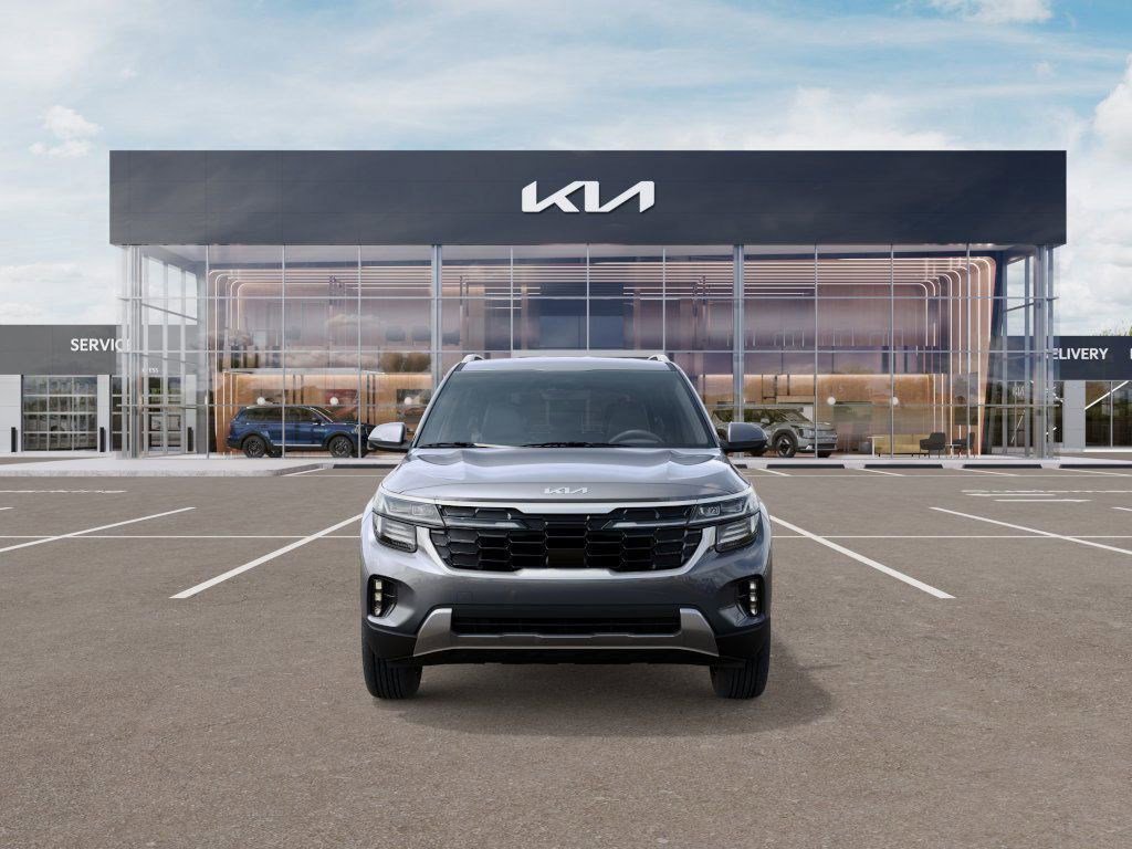 2026 Kia Seltos SX photo 2