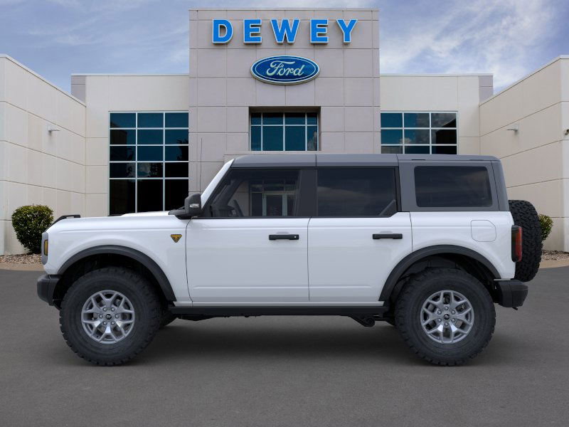 2025 Ford Bronco Badlands photo 3