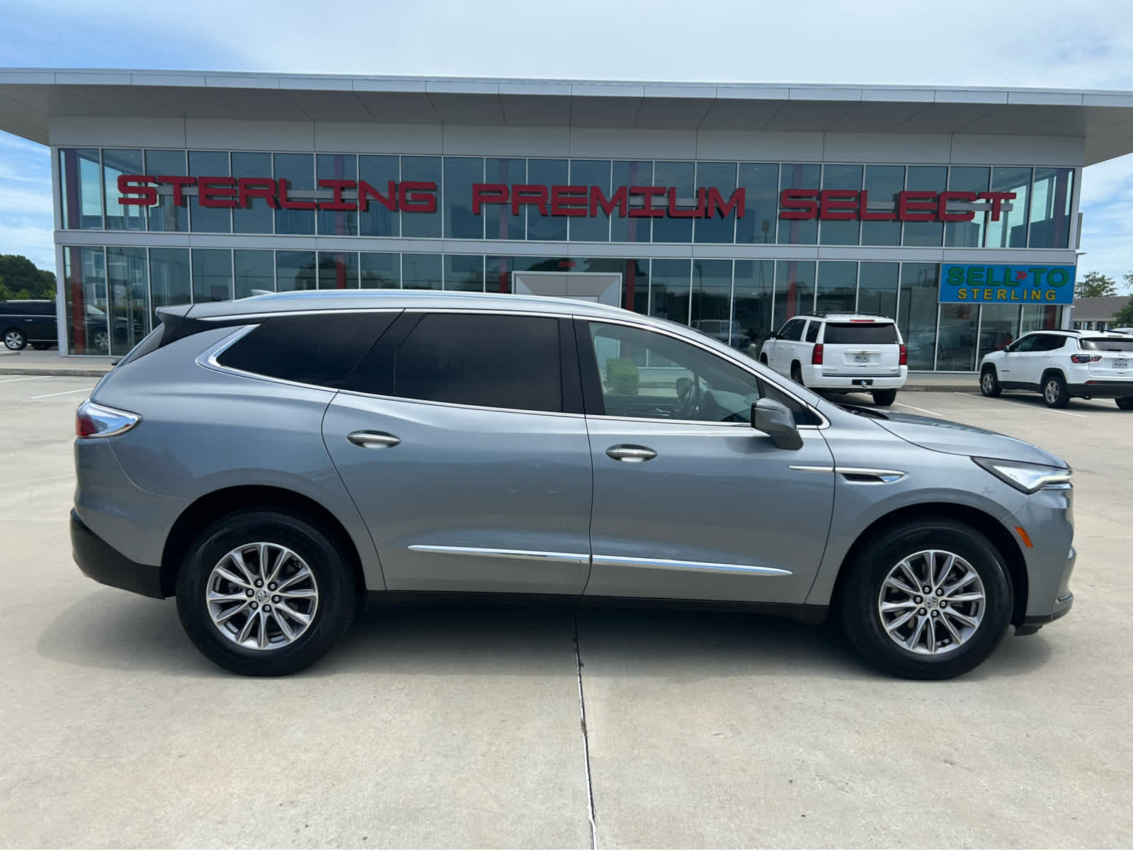 2024 Buick Enclave Premium's photo