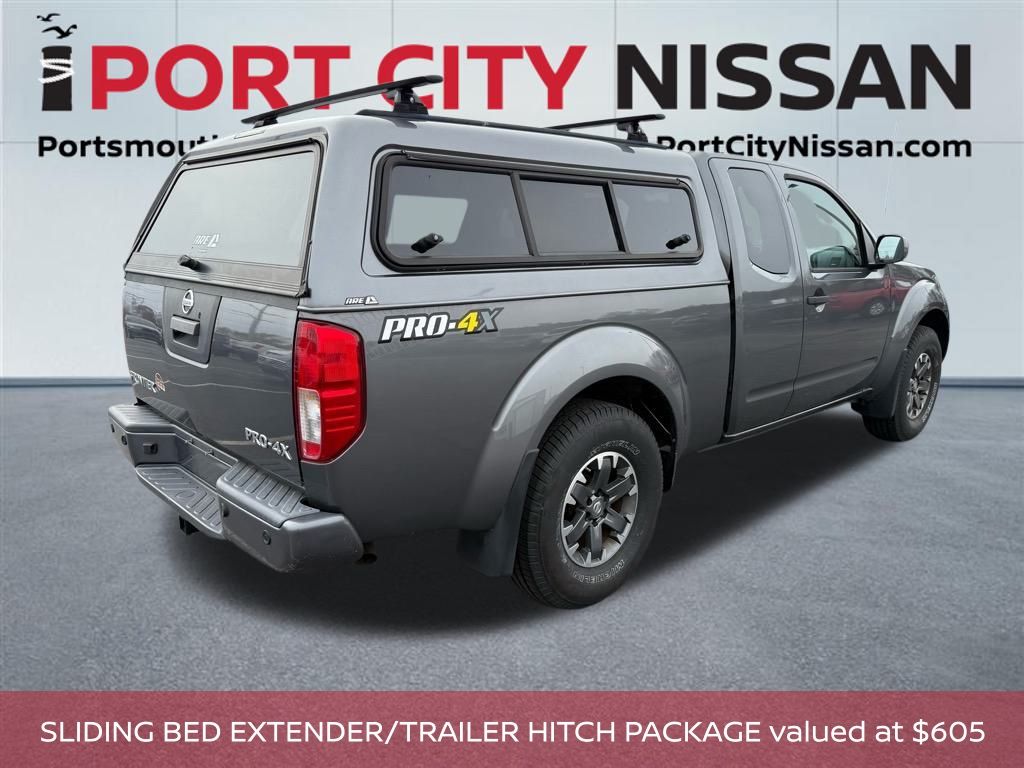 2019 Nissan Frontier PRO-4X photo 2