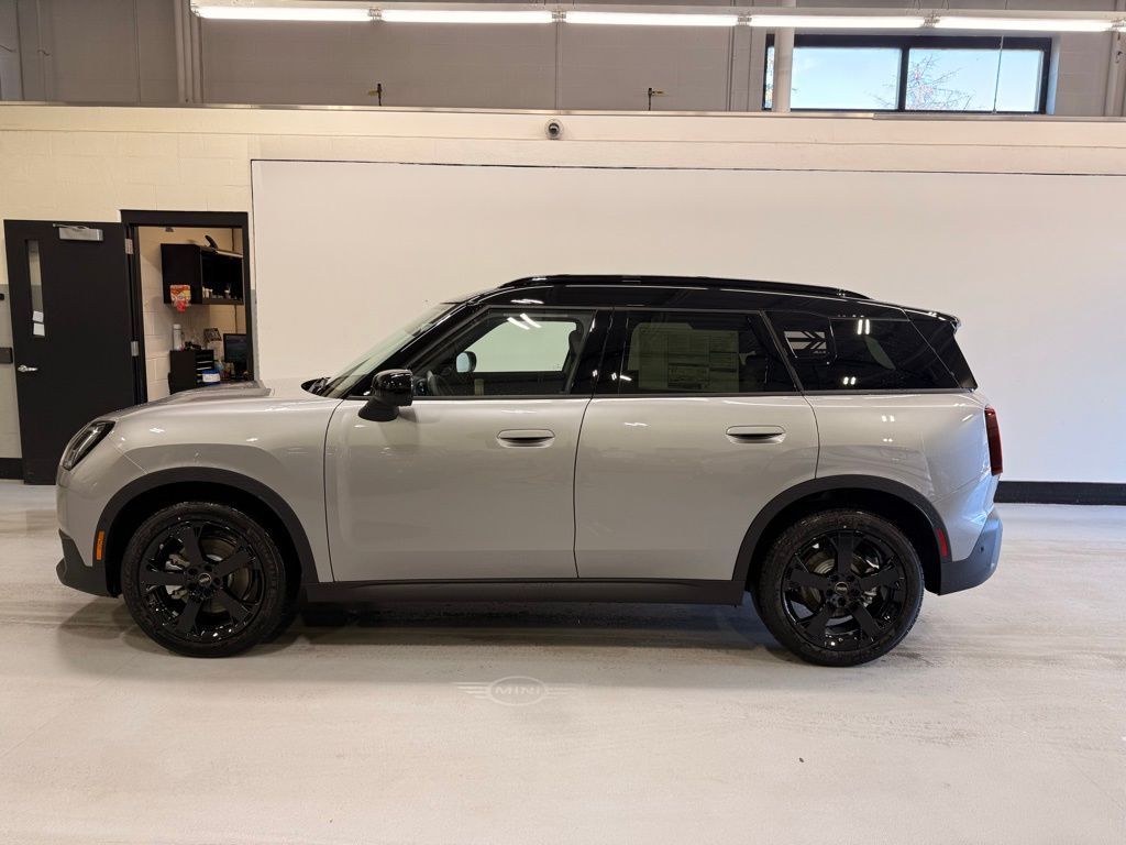 Used 2026 MINI Countryman S with VIN WMZ23GA09T7U10685 for sale in Golden Valley, Minnesota