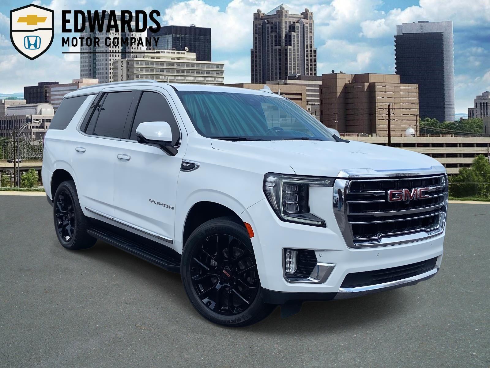 2022 GMC Yukon SLT's photo