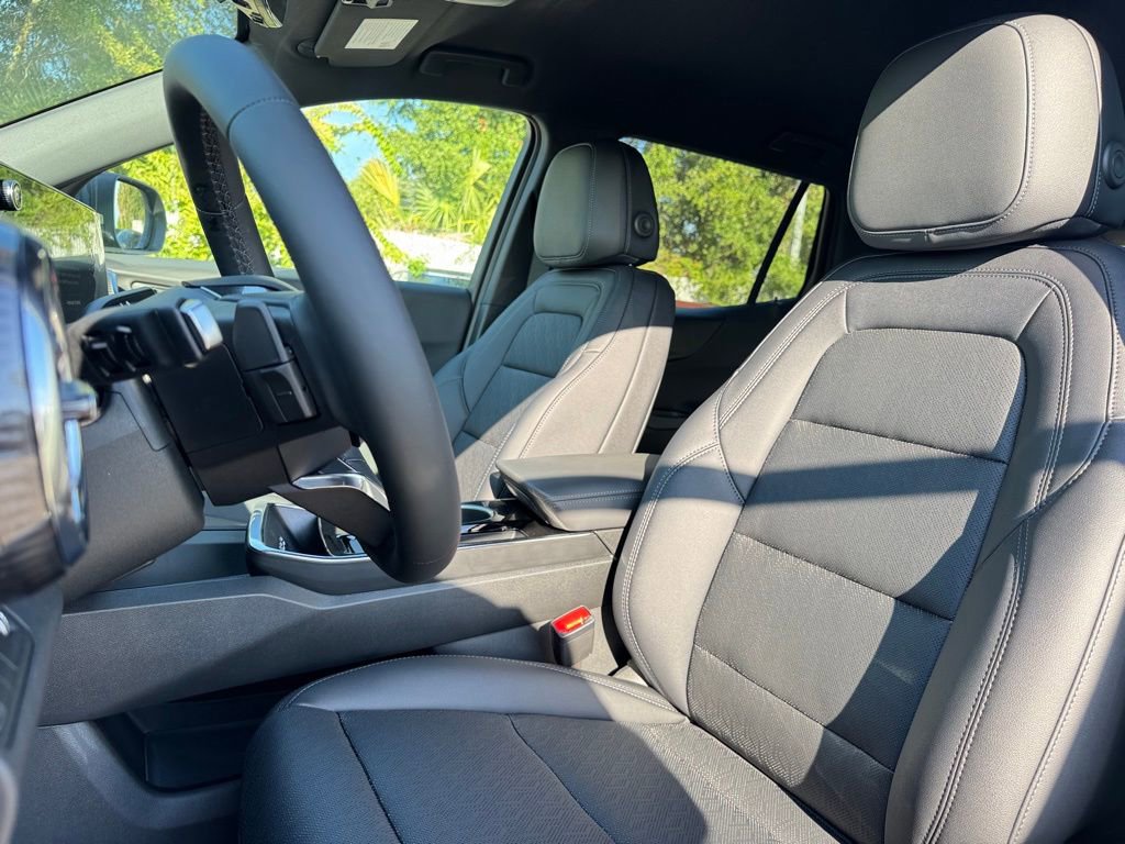 2026 Chevrolet Equinox LT photo 24