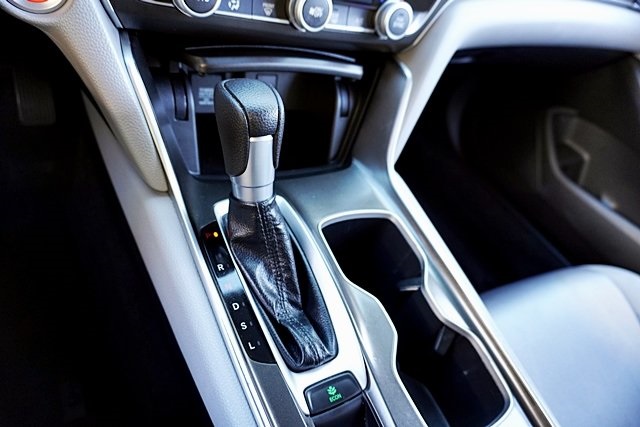 Used 2019 Gray Honda LX image 28