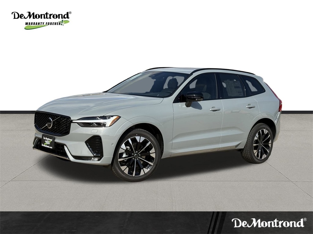 2026 Volvo XC60 Plus's photo