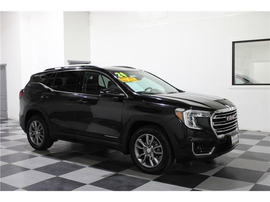 2024 GMC Terrain SLT's photo