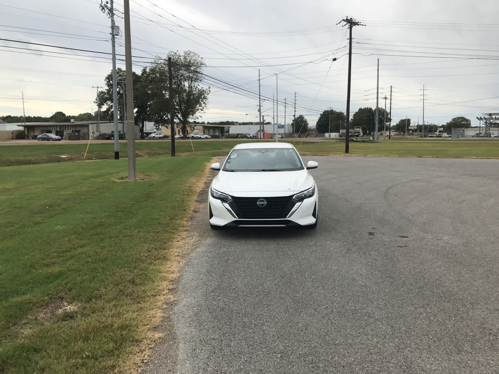 2025 Nissan Sentra SV photo 4