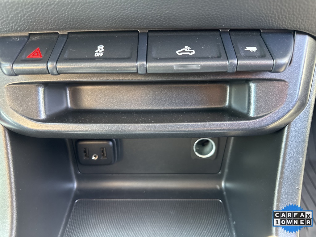 2022 Chevrolet Colorado LT photo 21