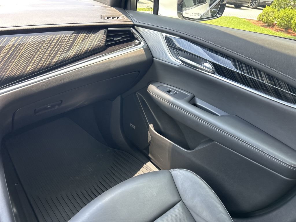 2023 Cadillac XT6 Premium Luxury photo 16