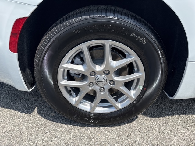 2025 Chrysler Voyager LX photo 10