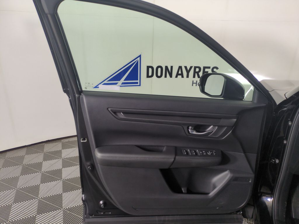 2024 Honda CR-V LX photo 10