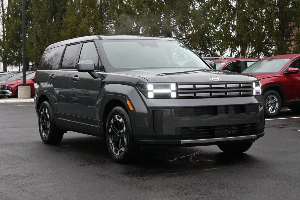 2026 Hyundai Santa Fe SE's photo