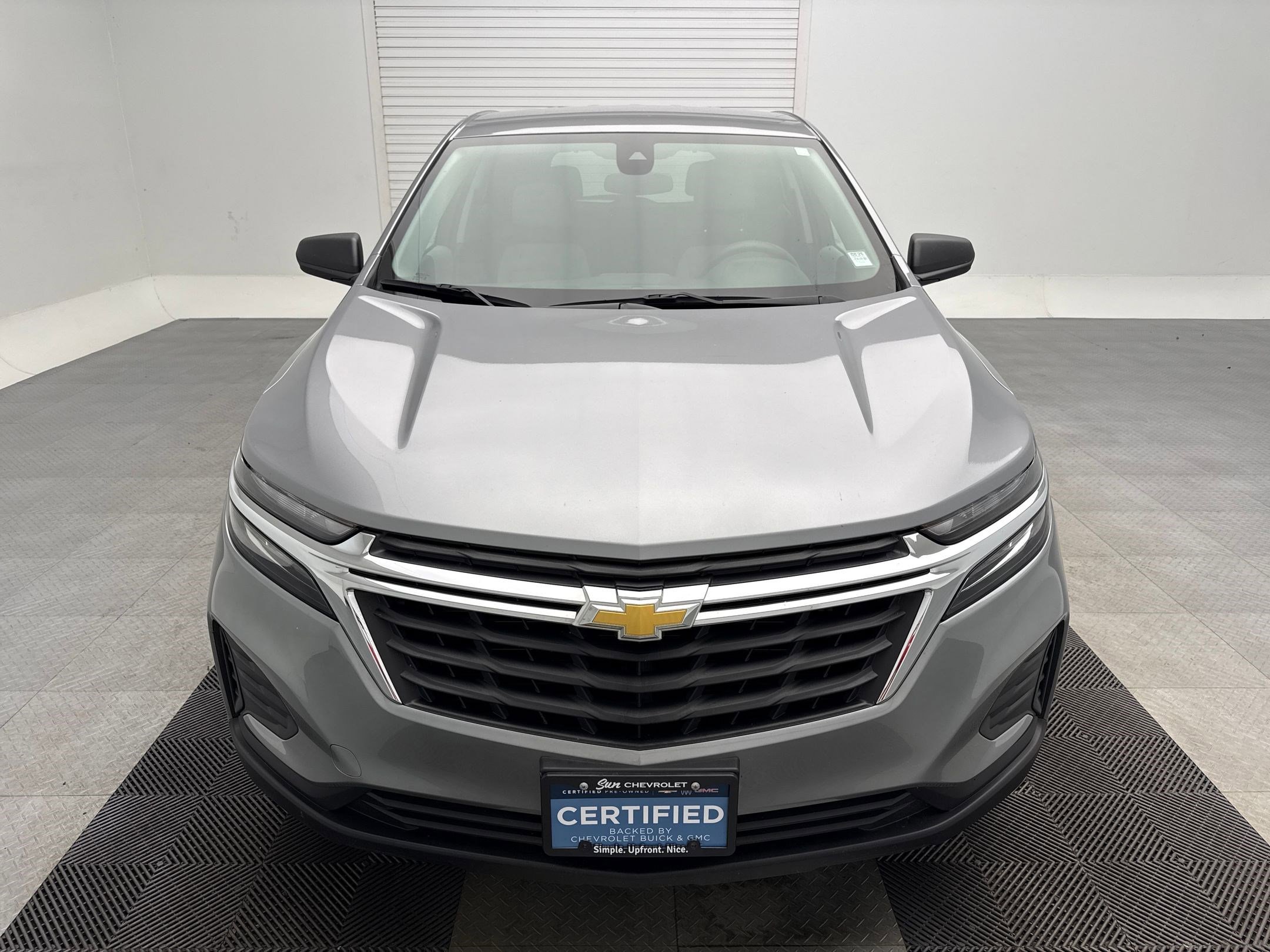 2024 Chevrolet Equinox LS photo 4