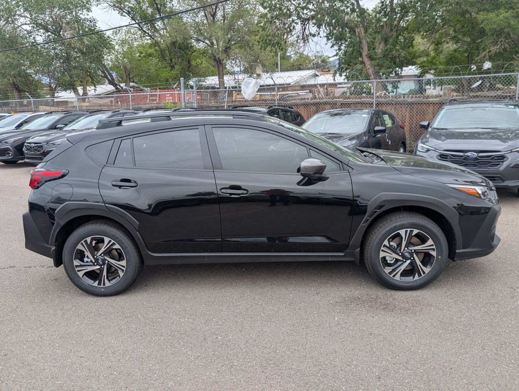 2025 Subaru Crosstrek Premium photo 4