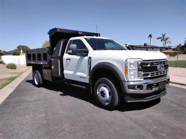 2023 Ford F-550 Super Duty Chassis Cab