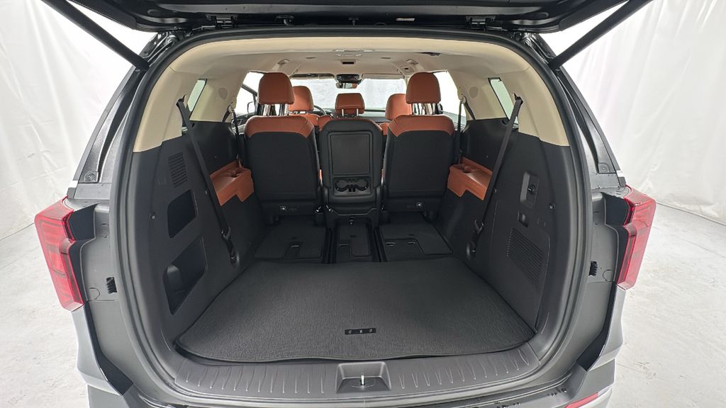 2026 Kia Carnival EX photo 16