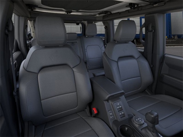 2025 Ford Bronco Outer Banks photo 10