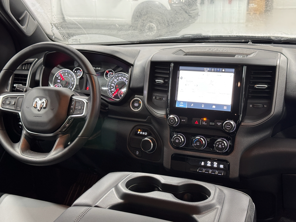 2026 Ram 1500 Tradesman photo 8