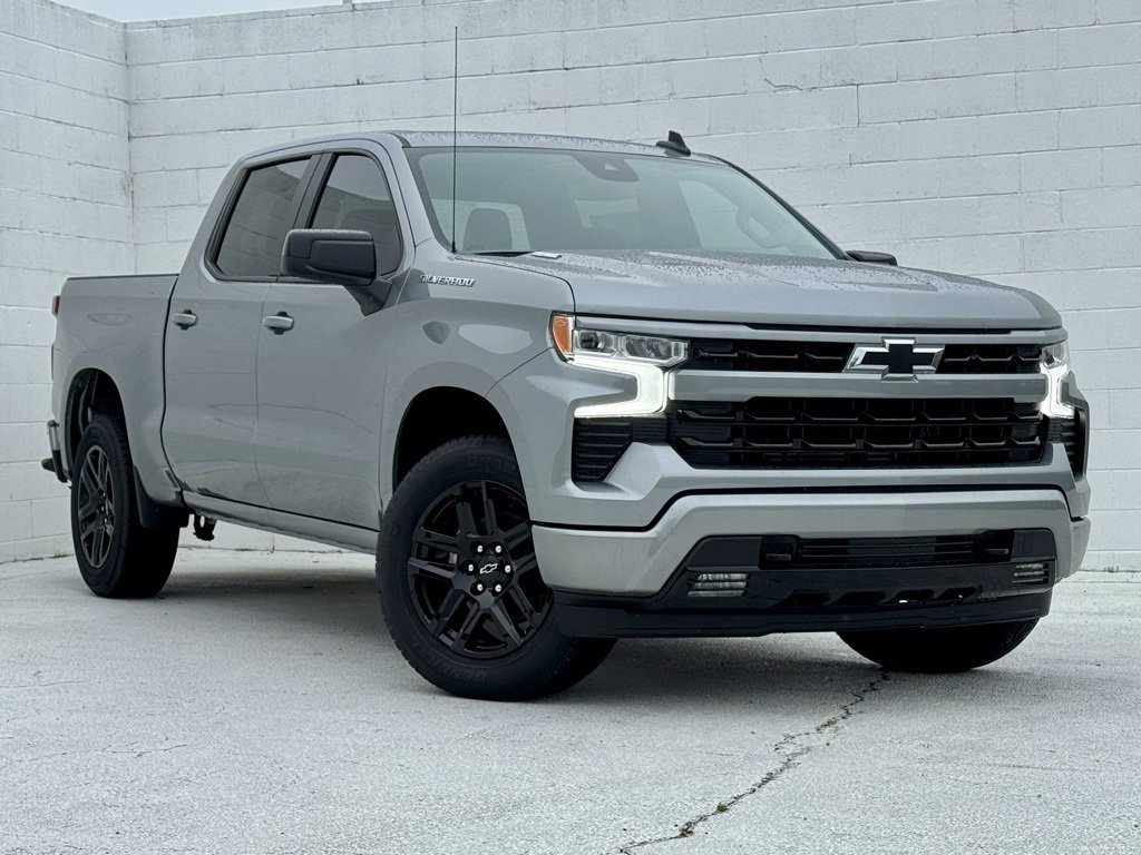 2026 Chevrolet Silverado 1500 RST photo 2