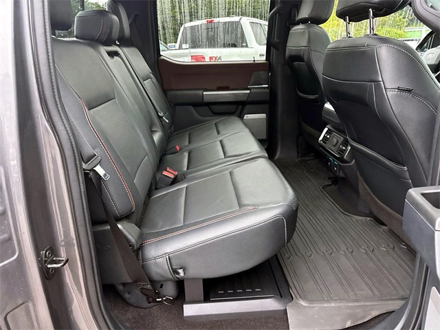 Used 2022 Gray Metallic Ford Lariat image 15