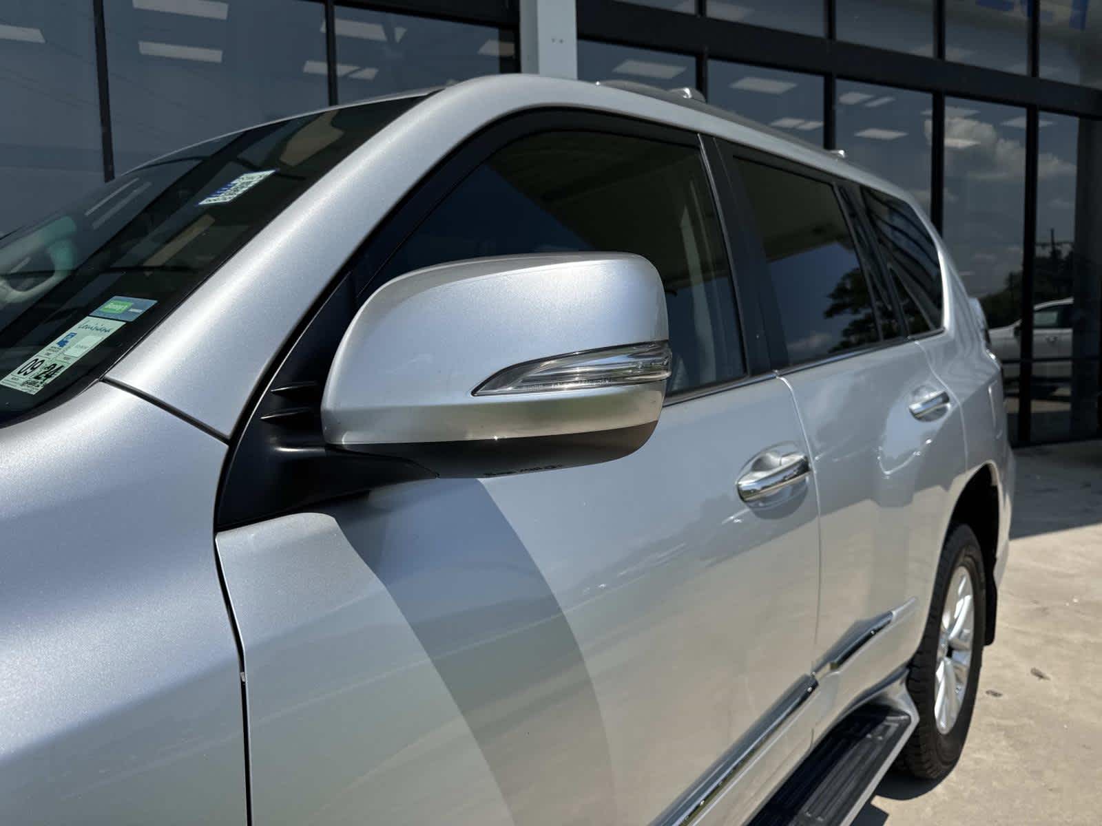 2018 Lexus GX 460 Premium photo 14
