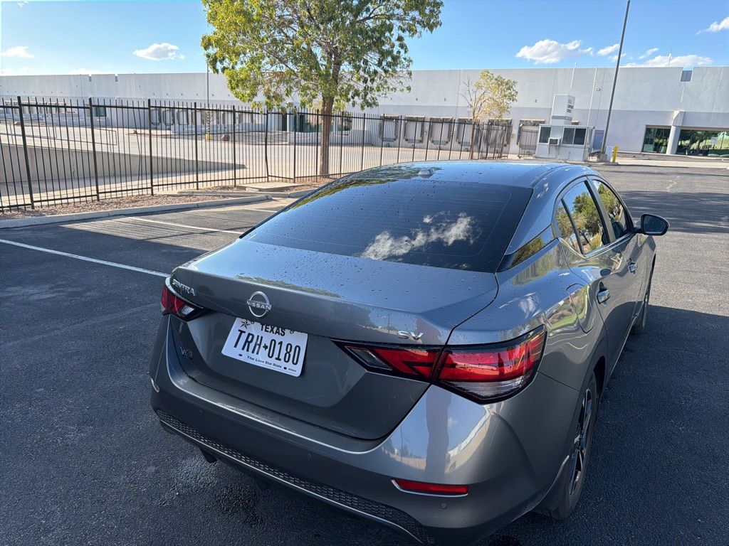 2024 Nissan Sentra SV photo 2