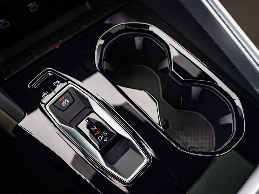 2025 Audi Q5 2.0T Premium Plus photo 20