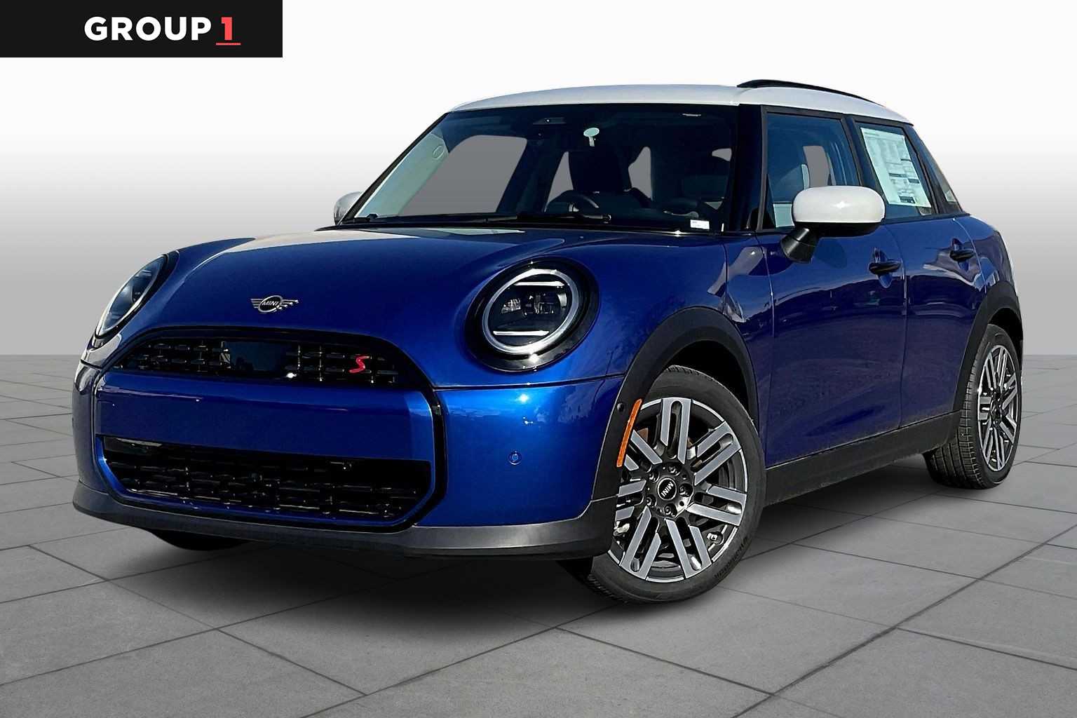 2025 MINI Hardtop 4 Door S's photo