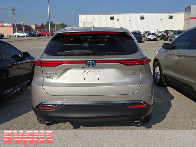 2021 Toyota Venza LE photo 3