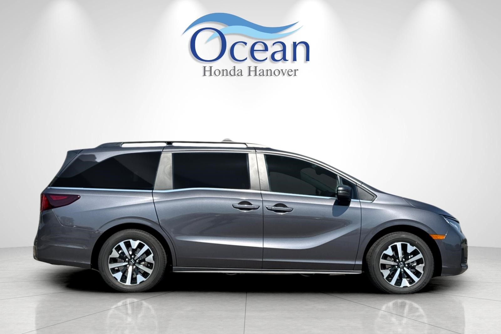 2026 Honda Odyssey EX-L photo 6