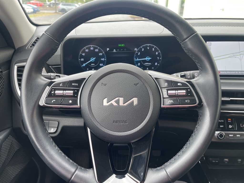 2024 Kia Seltos S photo 8