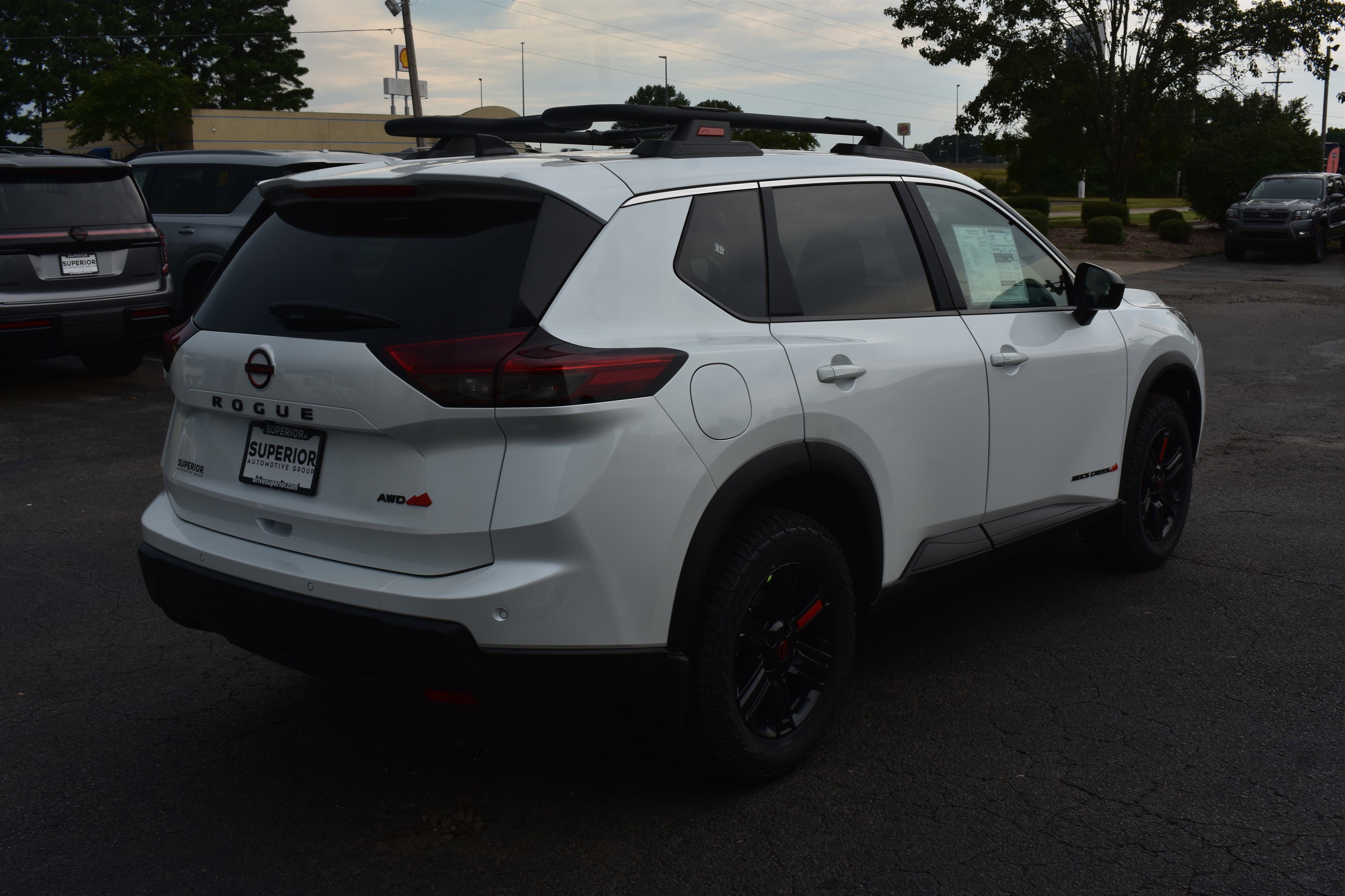 2026 Nissan Rogue SV photo 5
