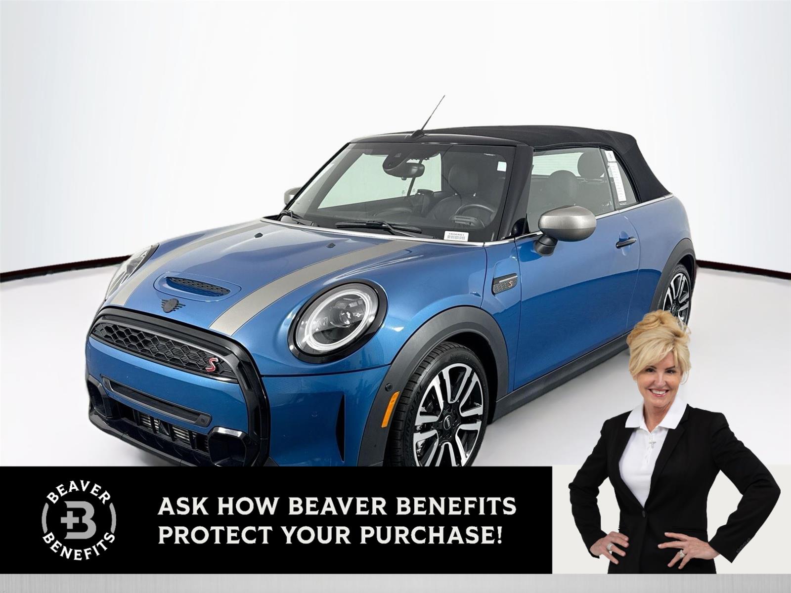 2023 MINI Convertible S's photo