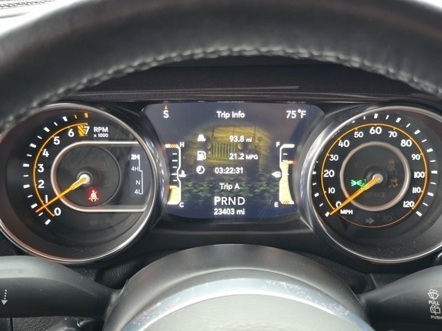 2021 Jeep Wrangler Unlimited Sahara Altitude photo 37