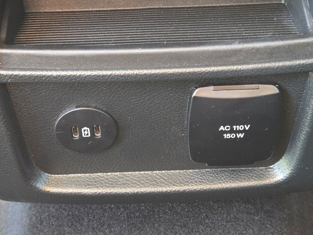 2024 Ford Edge SEL photo 13