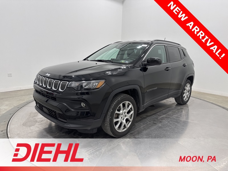 2022 Jeep Compass Latitude Lux photo 3