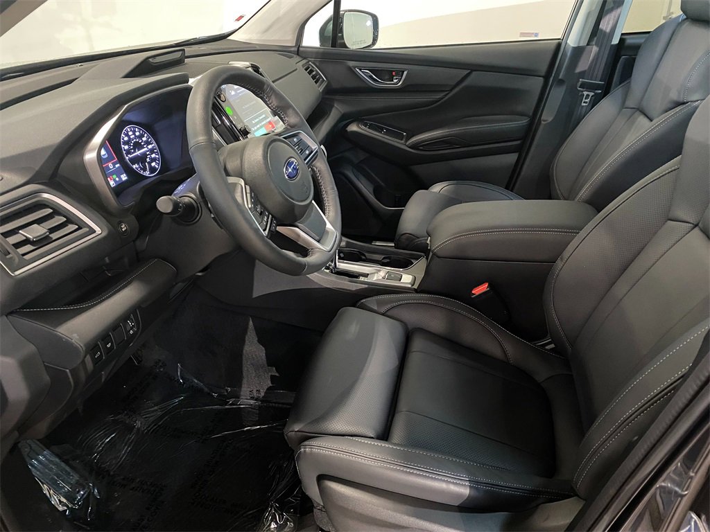 2025 Subaru Ascent Limited photo 13