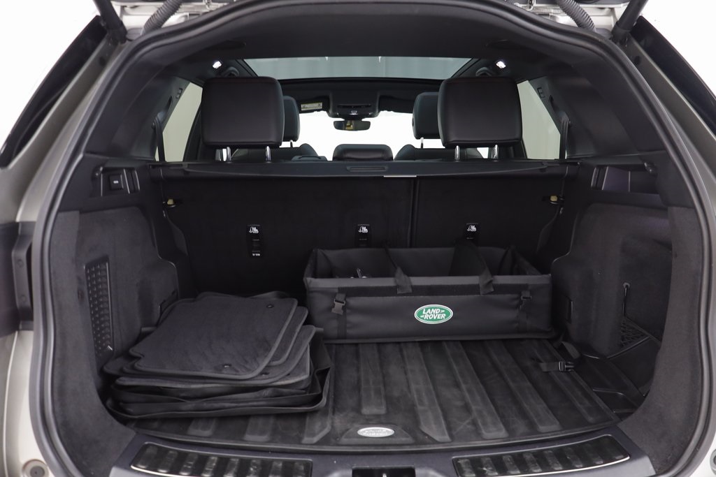 2023 Land Rover Discovery Sport SE R-Dynamic photo 15