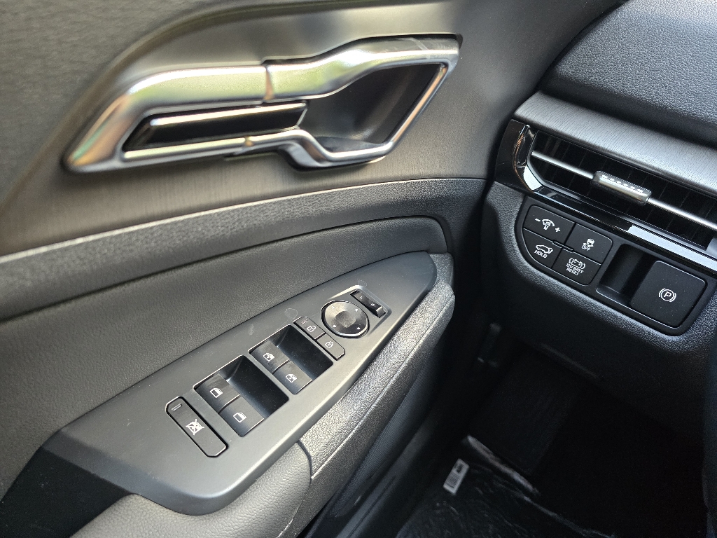 2026 Kia Sportage Hybrid X-Line photo 10
